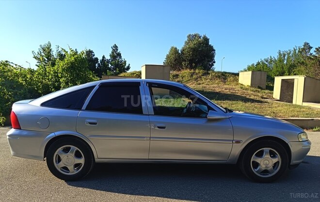 Opel Vectra 1998, 286,745 km - 1.8 l - Bakı