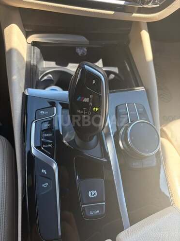 BMW 530 2017, 179,764 km - 2.0 л - Bakı