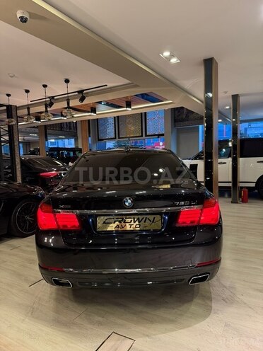 BMW 750 2014, 209,000 km - 4.4 л - Bakı