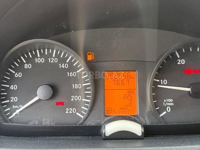 Mercedes Vito 2009, 288,000 km - 2.2 l - Bakı