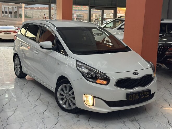 Kia Carens 2015, 218,000 km - 1.7 l - Bakı