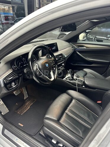BMW 530e 2017, 153,000 km - 2.0 л - Bakı