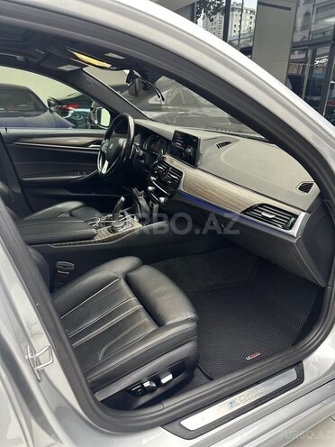 BMW 530e 2017, 153,000 km - 2.0 л - Bakı
