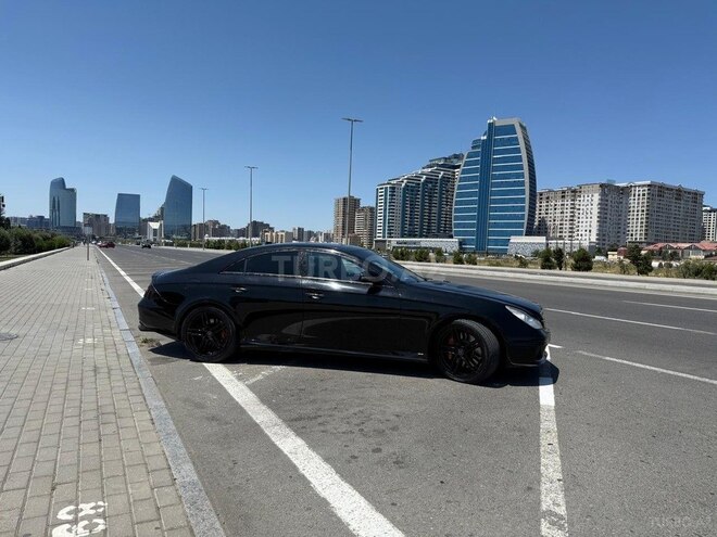 Mercedes  2006, 245,000 km - 5.0 l - Bakı