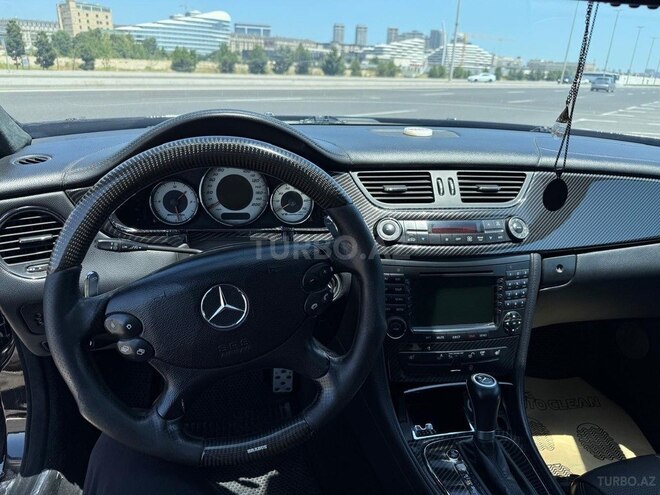 Mercedes  2006, 245,000 km - 5.0 l - Bakı