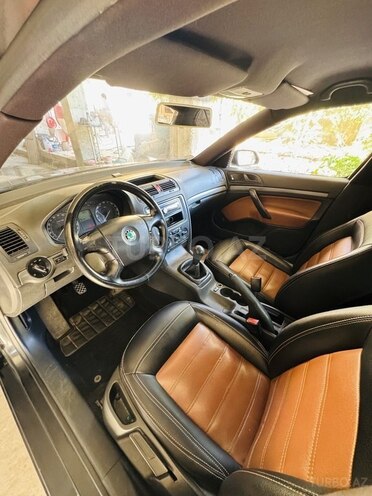 Skoda Octavia 2008, 436,000 km - 1.6 l - Sumqayıt