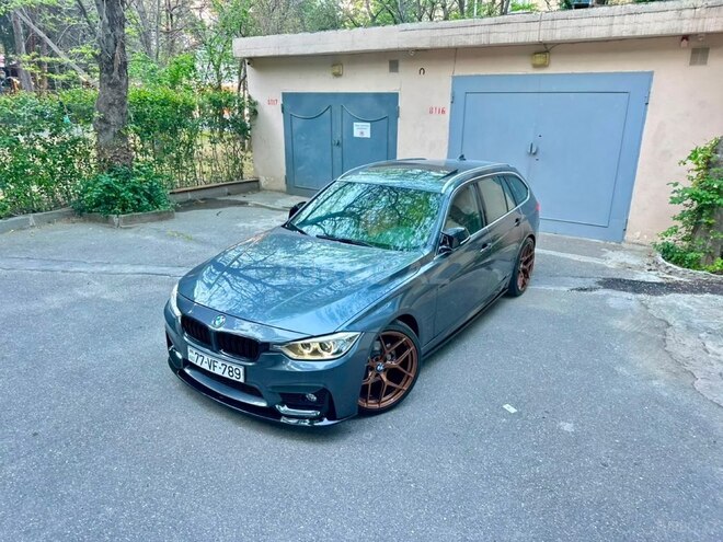 BMW  2014, 242,000 km - 2.0 l - Bakı
