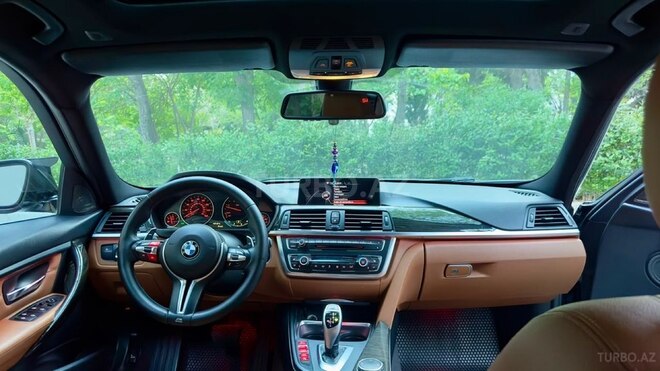BMW  2014, 242,000 km - 2.0 l - Bakı