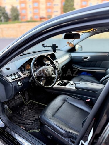 Mercedes E 350 2009, 333,000 km - 3.0 l - Bakı