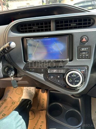 Toyota Aqua 2020, 42,200 km - 1.5 л - Bakı