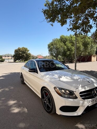 Mercedes C 300 4MATIC 2017, 178,000 km - 2.0 л - Bakı