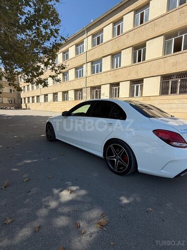 Mercedes C 300 4MATIC 2017, 178,000 km - 2.0 л - Bakı