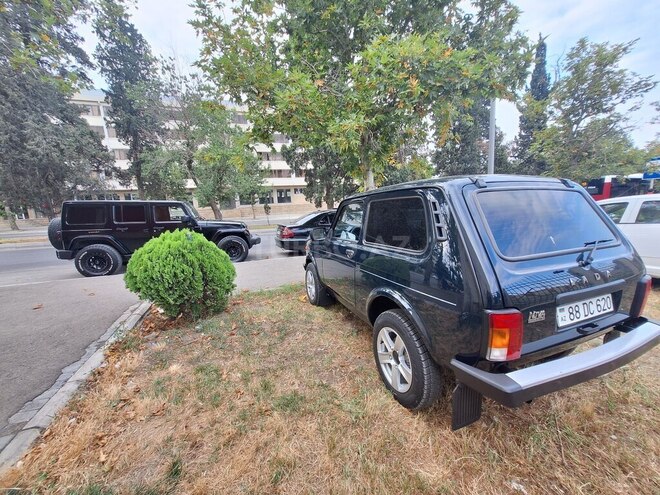 LADA (VAZ) Niva 2024, 57,000 km - 1.7 л - Gəncə
