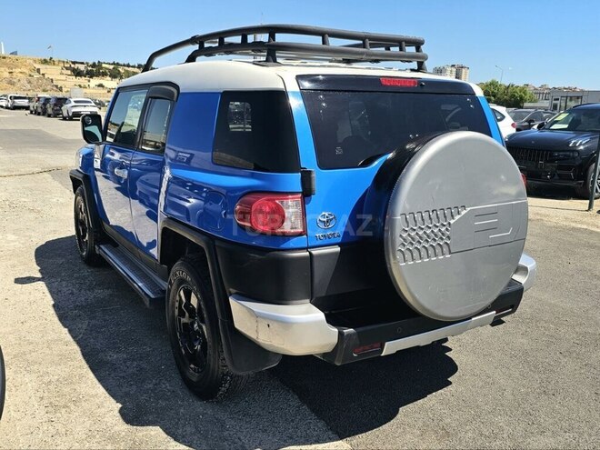 Toyota FJ Cruiser 2008, 160,000 km - 4.0 л - Bakı