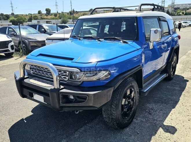 Toyota FJ Cruiser 2008, 160,000 km - 4.0 л - Bakı