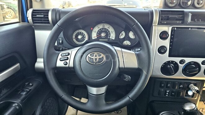 Toyota FJ Cruiser 2008, 160,000 km - 4.0 л - Bakı
