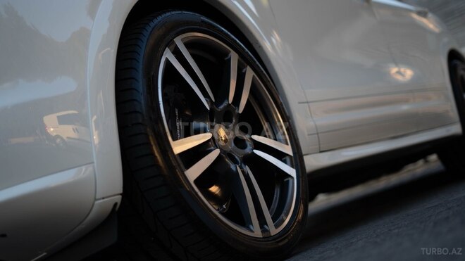 Porsche Cayenne 2011, 122,700 km - 3.6 l - Bakı