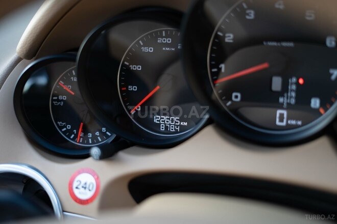 Porsche Cayenne 2011, 122,700 km - 3.6 l - Bakı