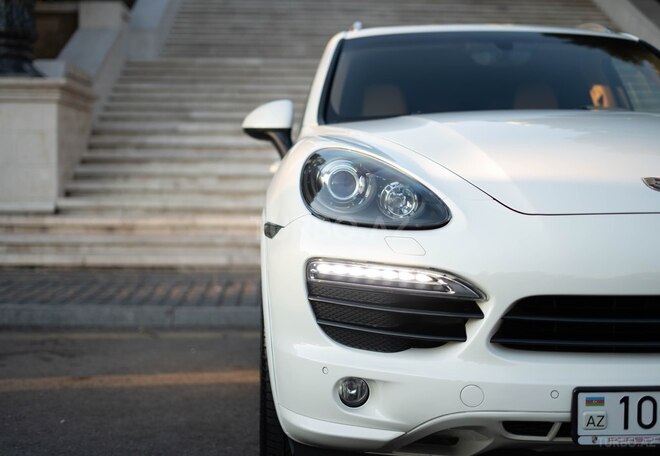 Porsche Cayenne 2011, 122,700 km - 3.6 l - Bakı