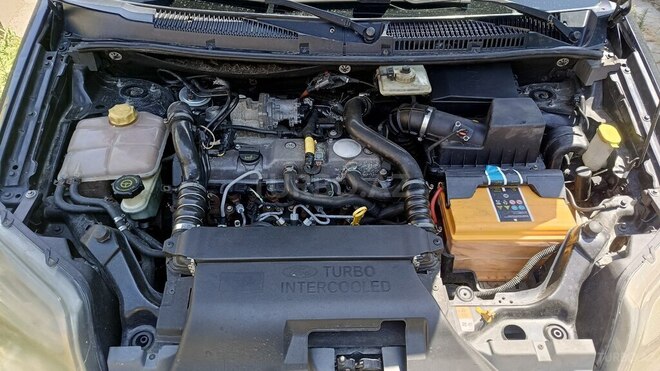 Ford Tourneo Connect 2011, 387,156 km - 1.8 л - Xırdalan