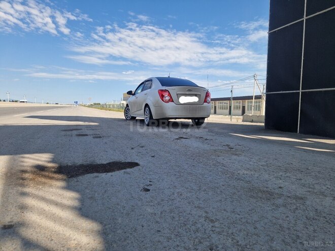 Chevrolet Aveo 2012, 404,734 km - 1.4 l - Quba