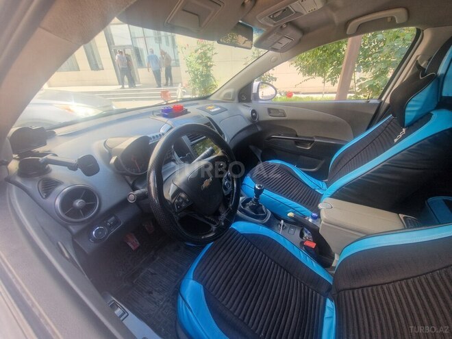 Chevrolet Aveo 2012, 404,734 km - 1.4 l - Quba