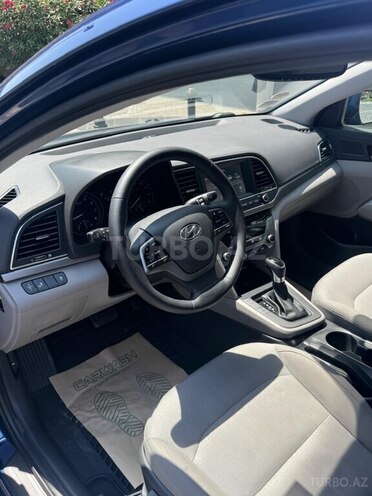 Hyundai Elantra 2017, 156,106 km - 2.0 l - Bakı