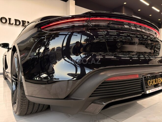 Porsche Taycan Turbo S 2020, 27,000 km - 0.0 l - Bakı