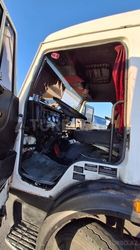 KamAz 6520 1984, 500,000 km - 11.0 l - Salyan