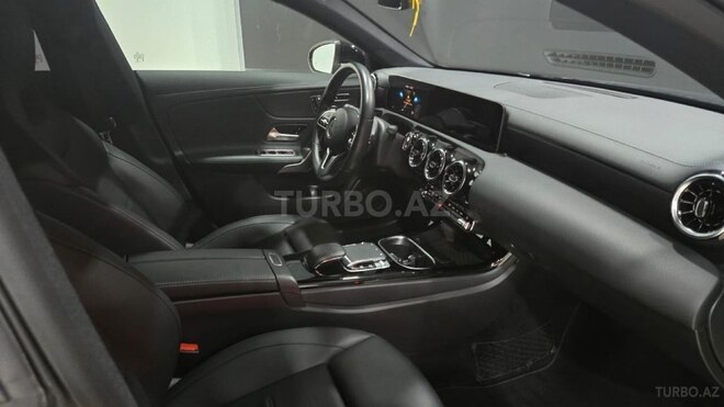 Mercedes CLA 250 2019, 32,000 km - 2.0 l - Bakı