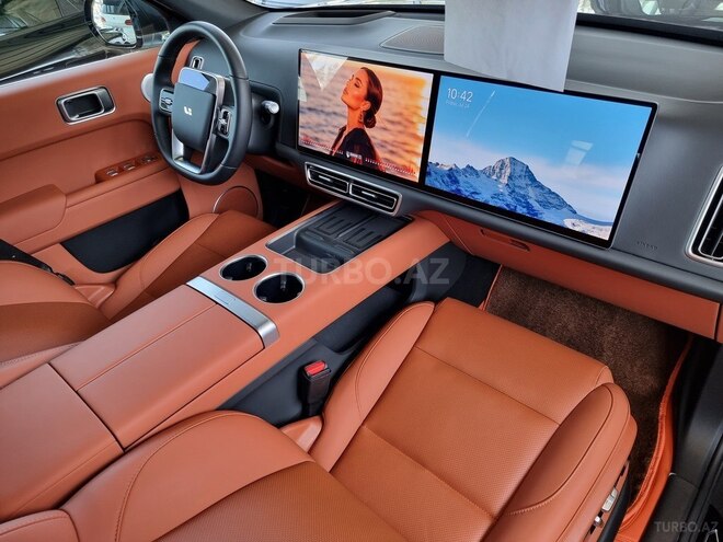 Li Auto L7 2025, 3,121 km - 1.5 l - Bakı