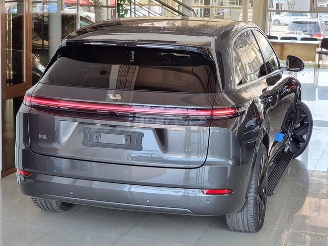 Li Auto L7 2025, 3,121 km - 1.5 l - Bakı