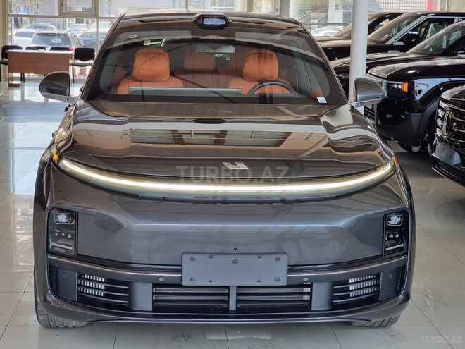 Li Auto L7 2025, 3,121 km - 1.5 l - Bakı