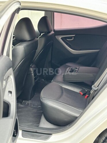 Hyundai Avante 2014, 227,000 km - 1.6 l - Bakı