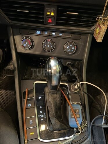 Volkswagen Jetta 2018, 217,000 km - 1.4 l - Bakı