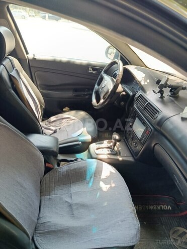 Volkswagen Passat 2004, 513,100 km - 1.8 л - Sumqayıt