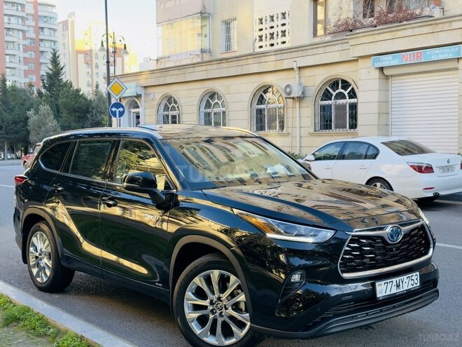 Toyota Highlander 2021, 104,700 km - 2.5 l - Bakı