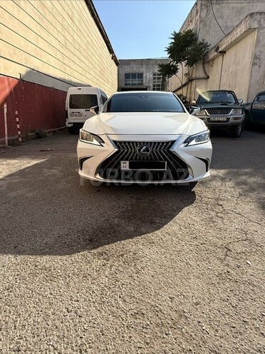 Lexus ES 300h 2024, 29,000 km - 2.5 л - Bakı