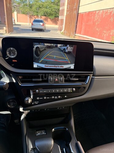 Lexus ES 300h 2024, 29,000 km - 2.5 л - Bakı