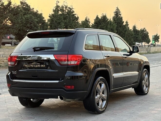 Jeep Grand Cherokee 2012, 179,565 km - 3.6 l - Sumqayıt