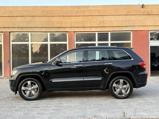 Jeep Grand Cherokee 2012, 179,565 km - 3.6 l - Sumqayıt