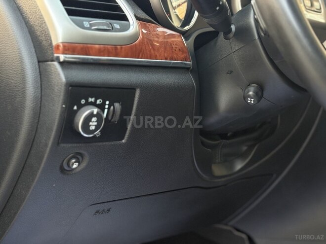 Jeep Grand Cherokee 2012, 179,565 km - 3.6 l - Sumqayıt