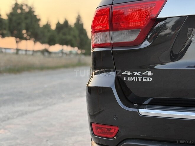 Jeep Grand Cherokee 2012, 179,565 km - 3.6 l - Sumqayıt