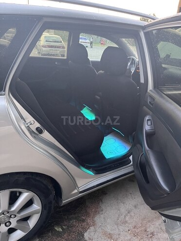 Toyota Avensis 2004, 280,000 km - 2.0 l - Quba
