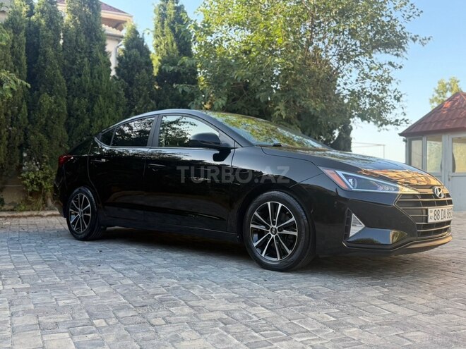 Hyundai Elantra 2019, 108,000 km - 2.0 л - Bakı