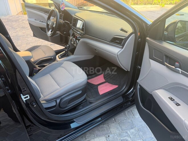 Hyundai Elantra 2019, 108,000 km - 2.0 л - Bakı