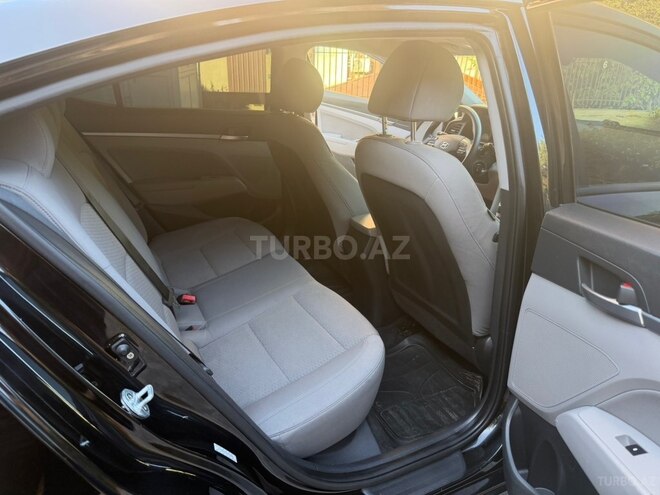Hyundai Elantra 2019, 108,000 km - 2.0 л - Bakı