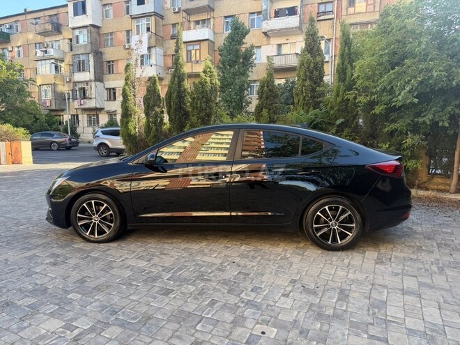 Hyundai Elantra 2019, 108,000 km - 2.0 л - Bakı
