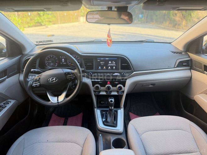 Hyundai Elantra 2019, 108,000 km - 2.0 л - Bakı