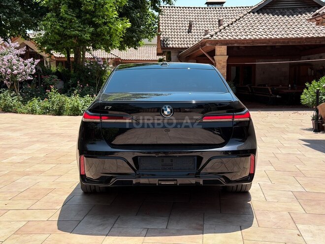 BMW i7 2023, 31,500 km - 0.0 л - Bakı